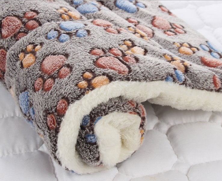 Thick and Soft Baby Blanket Swaddling Blankets Best Nappy Bags Footprint Small
